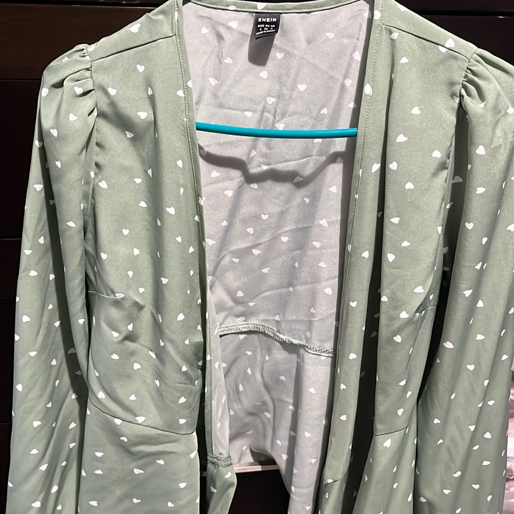 Heart print belted blouse